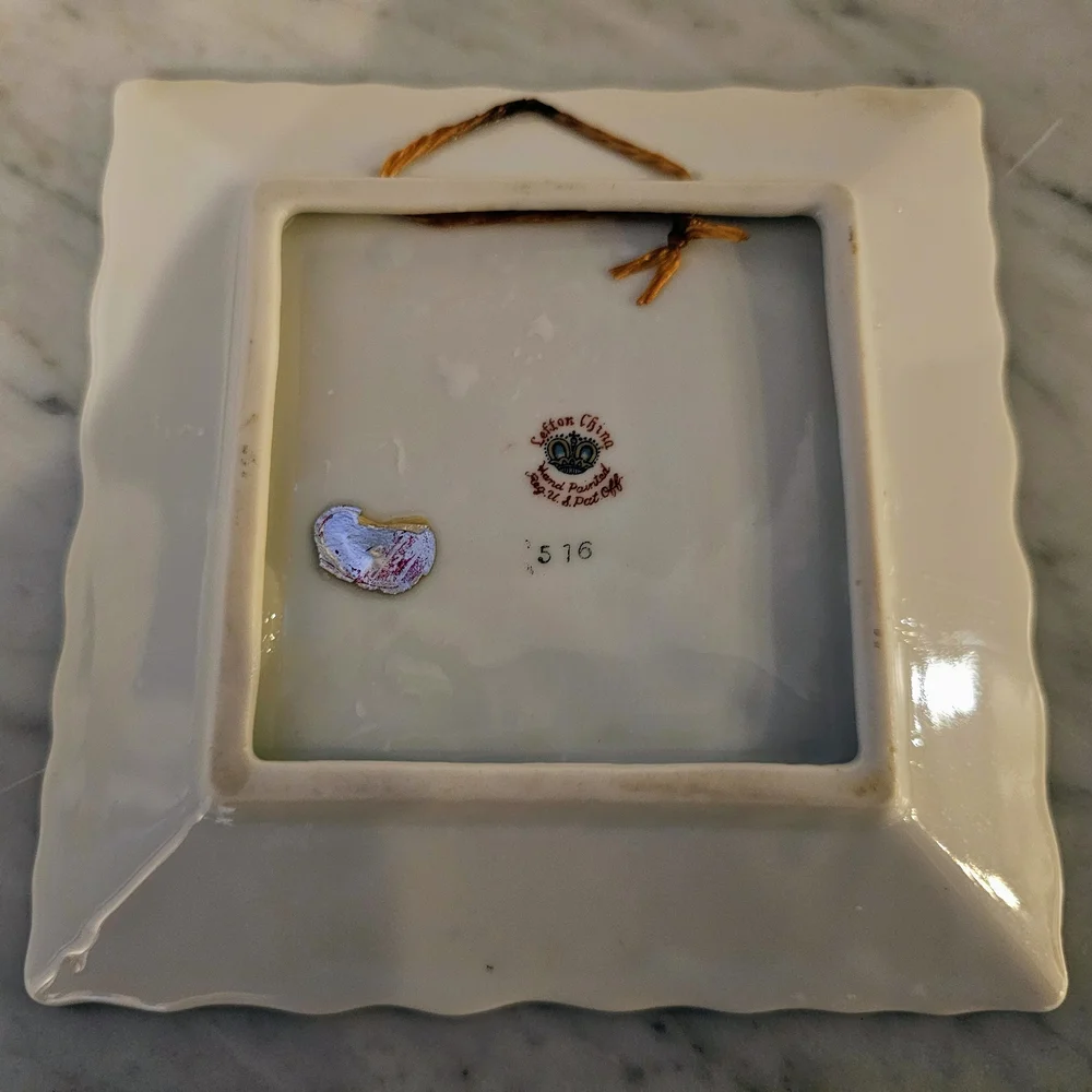 Lefton China Vintage Hand Painted Apple Plate Gold Trim